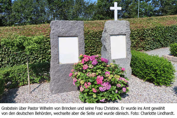 Grabstein über Pastor Wilhelm von Brincken und seine Frau Christine. Er wurde ins Amt gewählt von den deutschen Behörden, wechselte aber die Seite und wurde dänisch. Foto: Charlotte Lindhardt.